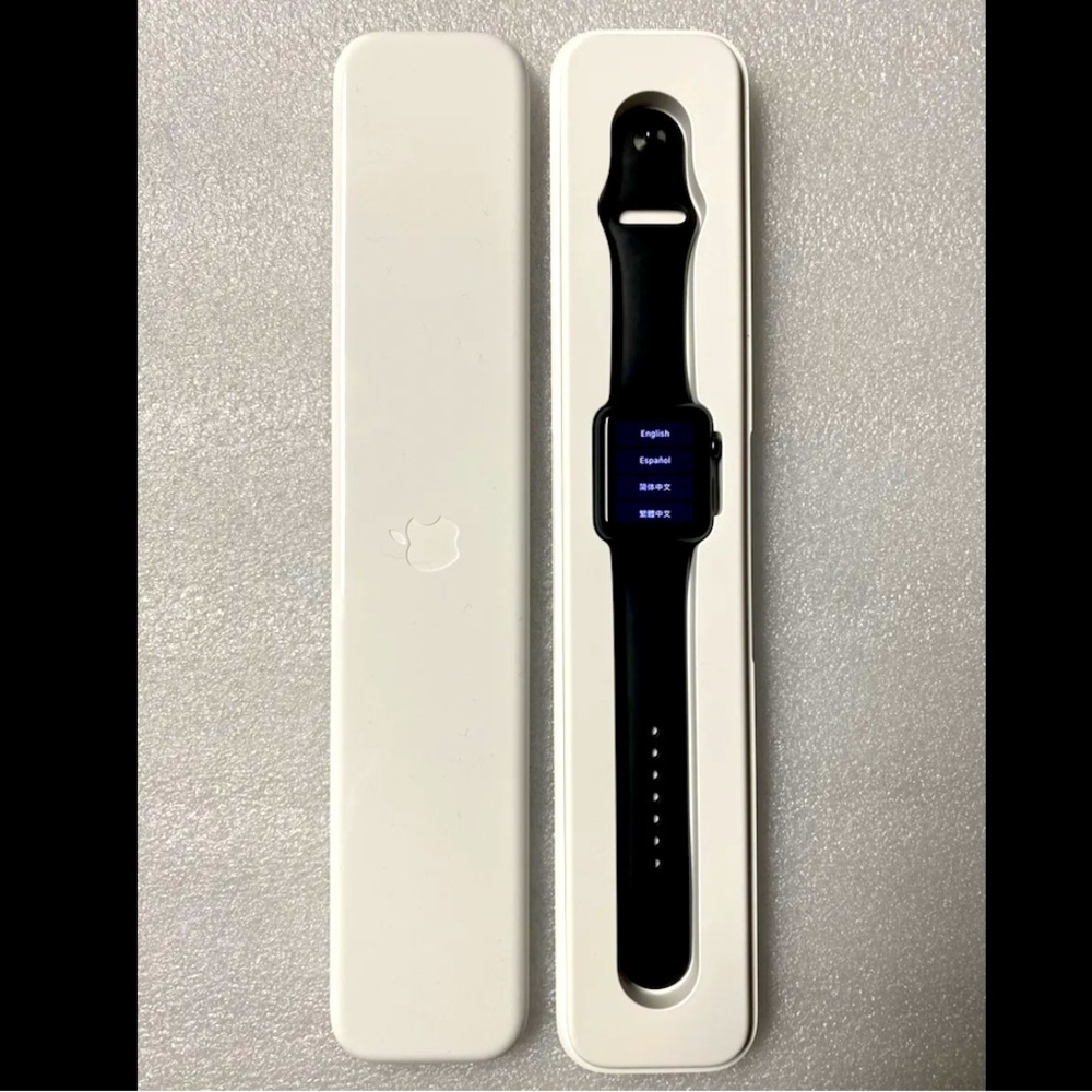 Apple Gen 1 Watch Sport 42mm Space Gray Aluminum Case Black Band. Excellent.